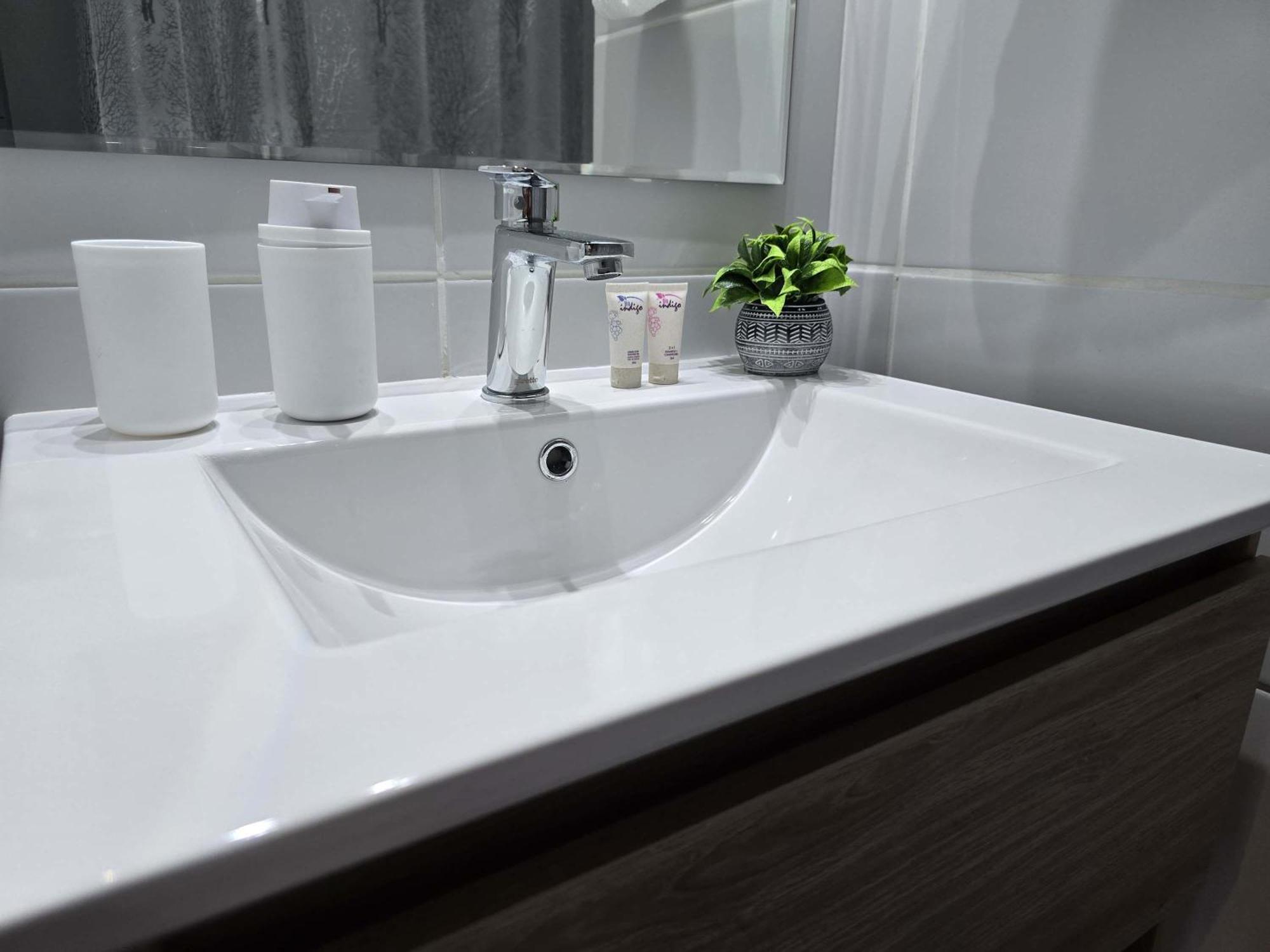 Apartamento Hom I Nuevo Y Centrico 1d1b 2pax