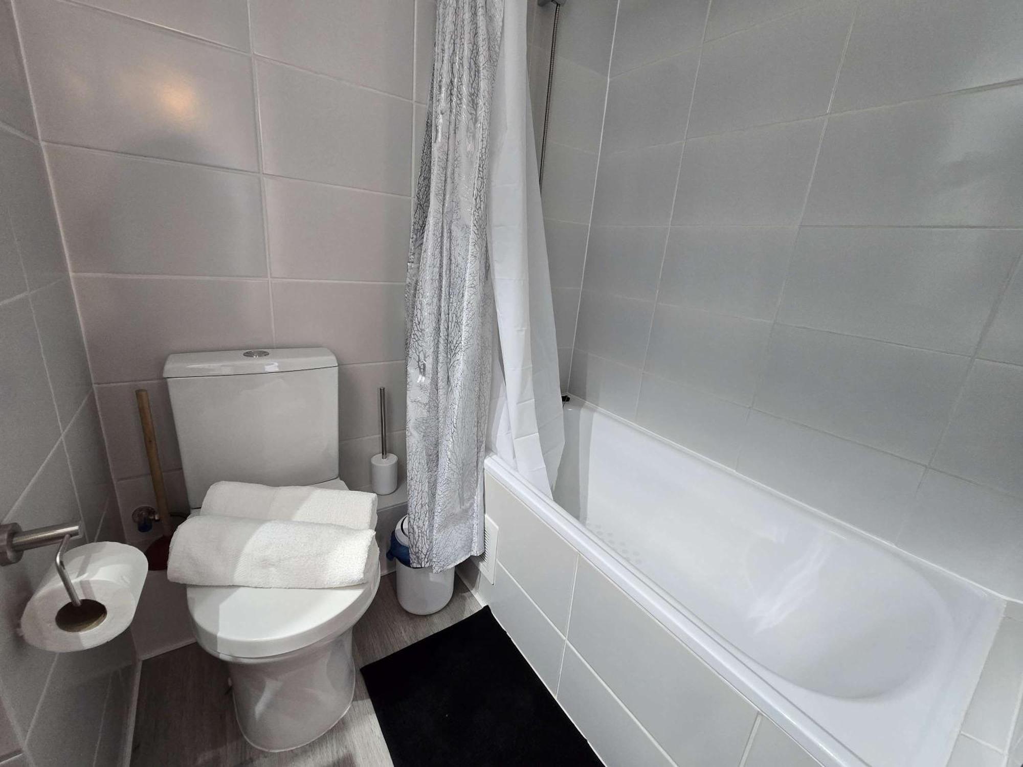 Apartamento Hom I Nuevo Y Centrico 1d1b 2pax